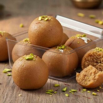 Besan Ladoo (Crunchy)