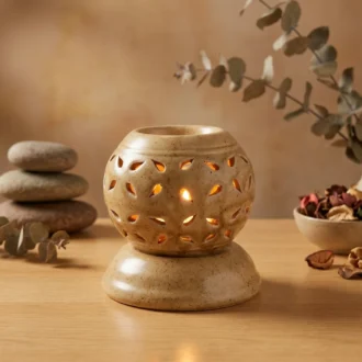 Round Leaf Cutwork Ceramic Aroma Diffuser