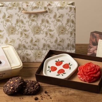Petals & Treats Gift Set